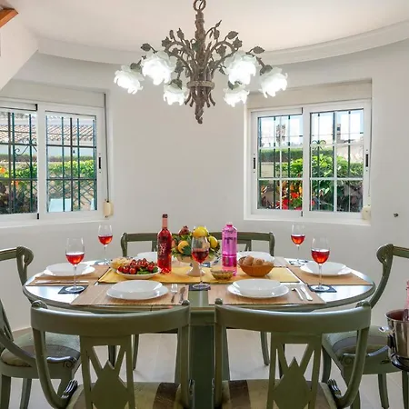 Villa Ruby *